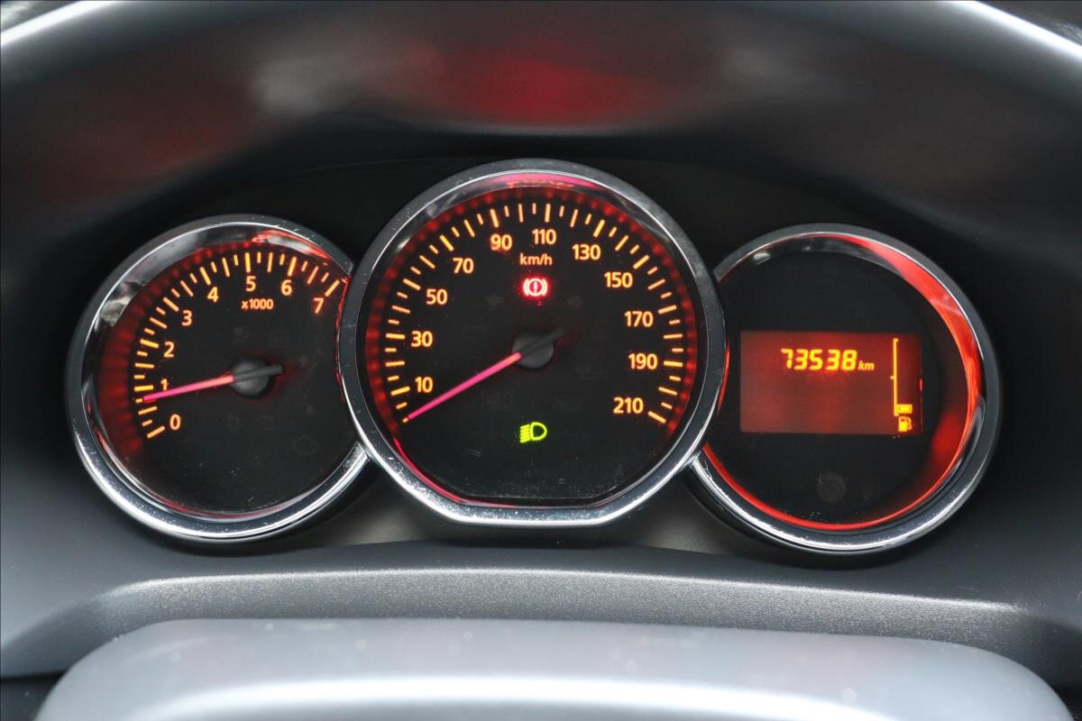 Dacia Sandero Hatchback 898,0 66 kw