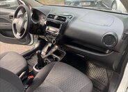 Mitsubishi Space Star 10