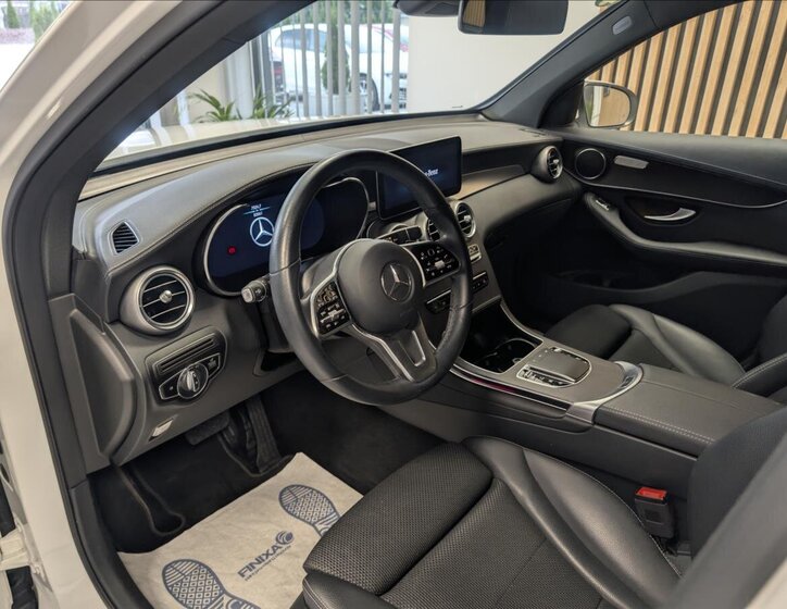 Mercedes-Benz GLC SUV 2,0 l 145 kw