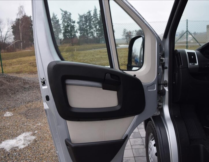 Fiat Ducato Skříň 2,3 l 109 kw