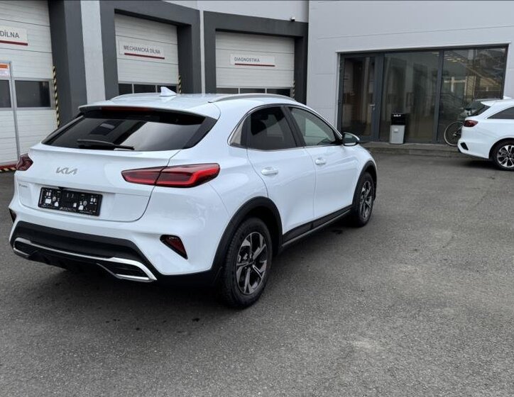 KIA XCeed SUV / Terénní 1,6 l 110 kw