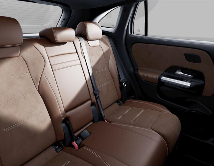 Mercedes-Benz GLA SUV 2,0 l 110 kw