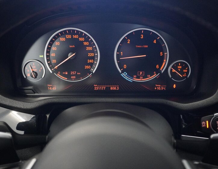 BMW X4 SUV / Terénní 3,0 l 230 kw