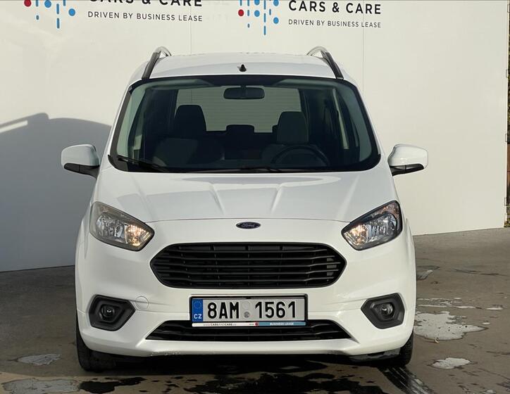 Ford Tourneo Courier 19