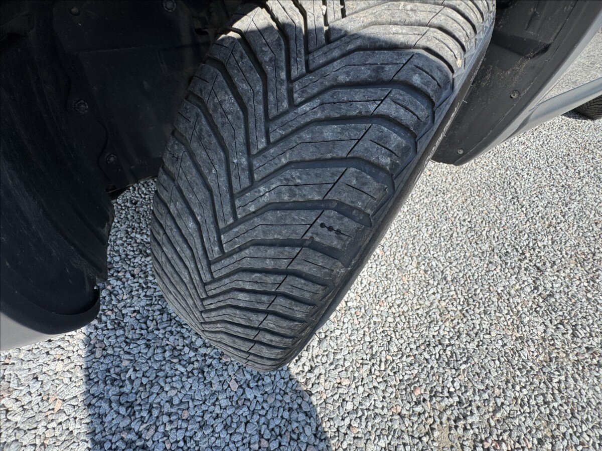 Nissan Qashqai SUV / Terénní 1,6 l 84 kw