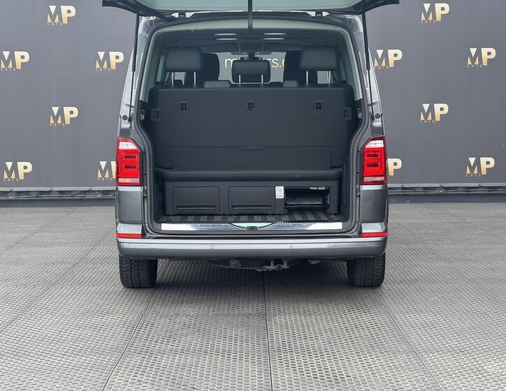 Volkswagen Multivan 9