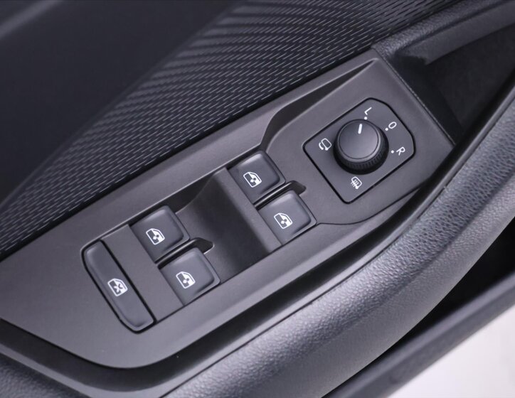 Škoda Octavia Kombi 2,0 l 85 kw