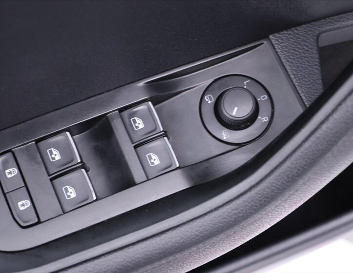 Škoda Superb Kombi 2,0 l 147 kw