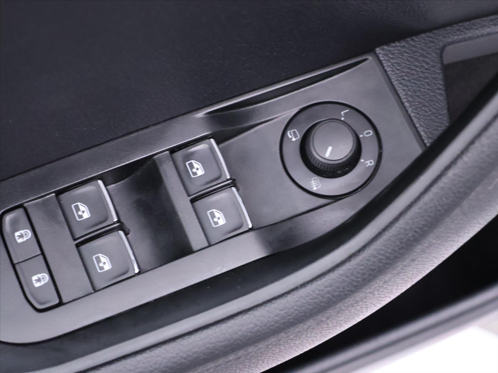 Škoda Superb Kombi 2,0 l 147 kw