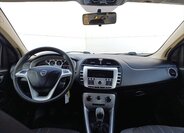 Lancia Delta Hatchback 1,6 l 88 kw