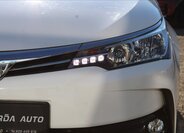 Toyota Corolla Sedan 1,6 l 97 kw