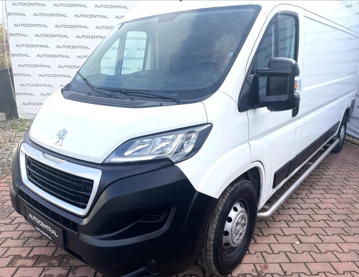Peugeot Boxer Skříň 2,2 l 121 kw