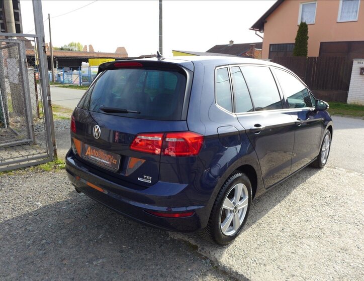 Volkswagen Golf Sportsvan Kombi 1,2 l 81 kw