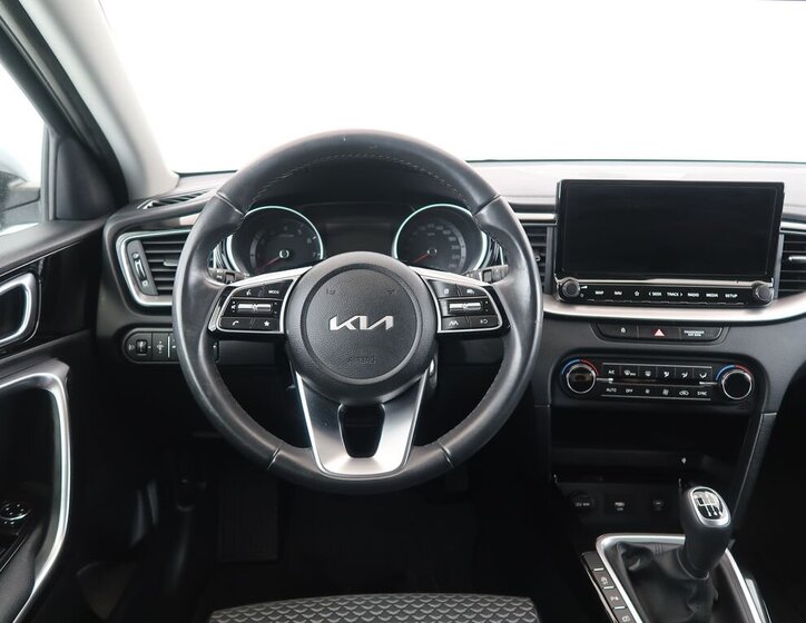 KIA XCeed SUV / Terénní 1,5 l 117 kw