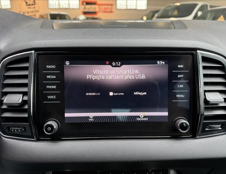 Škoda Karoq SUV / Terénní 1,6 l 85 kw