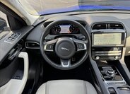 Jaguar F-Pace SUV / Terénní 2,0 l 132 kw