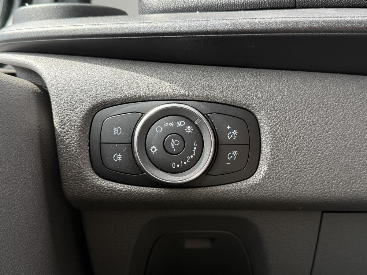 Ford Transit Custom Skříň 2,0 l 96 kw