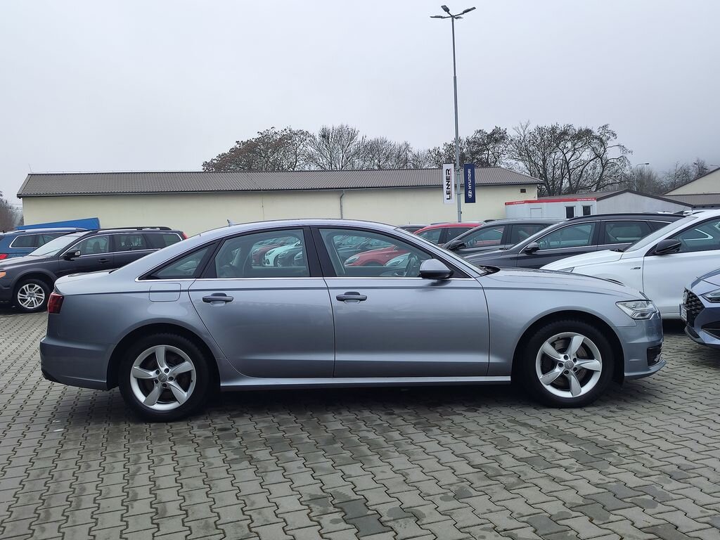 Audi A6 Sedan / Limuzína 3,0 l 200 kw