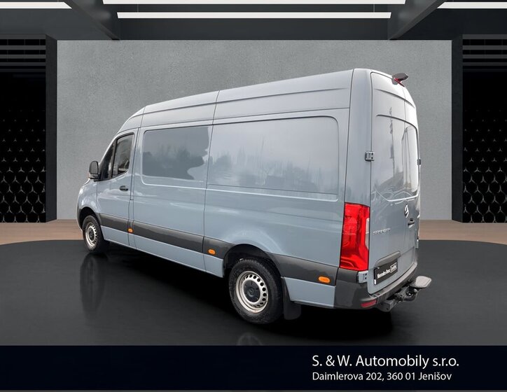 Mercedes-Benz Sprinter Skříň 2,0 l 110 kw