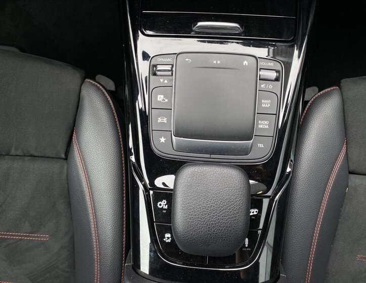 Mercedes-Benz Třídy A Hatchback 2,0 l 310 kw