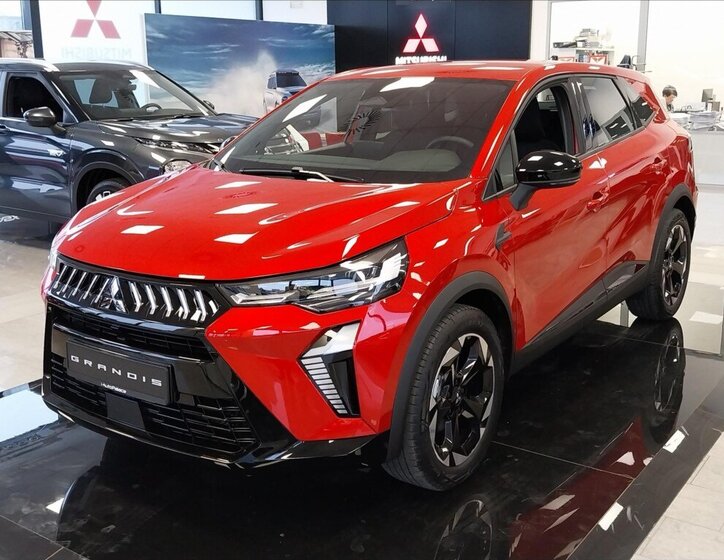 Mitsubishi Grandis SUV 1,3 l 104 kw