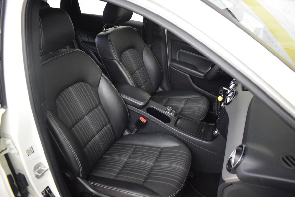 Mercedes-Benz Třídy B Hatchback 1,5 l 80 kw