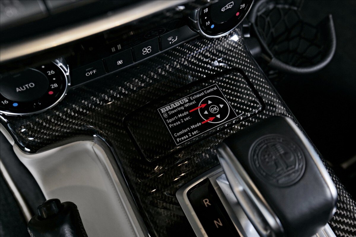 Mercedes-Benz Třídy G SUV 6,0 l 588 kw