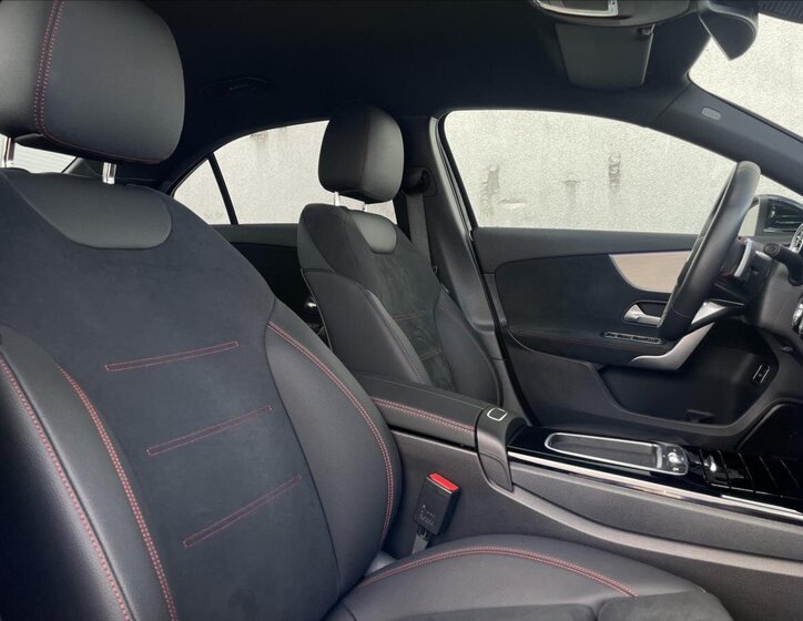 Mercedes-Benz Třídy A Sedan 2,0 l 110 kw