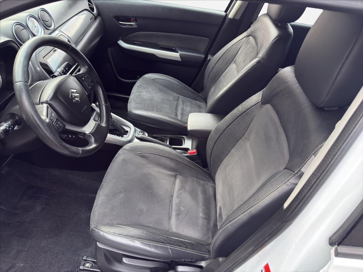 Suzuki Vitara SUV / Terénní 1,6 l 88 kw