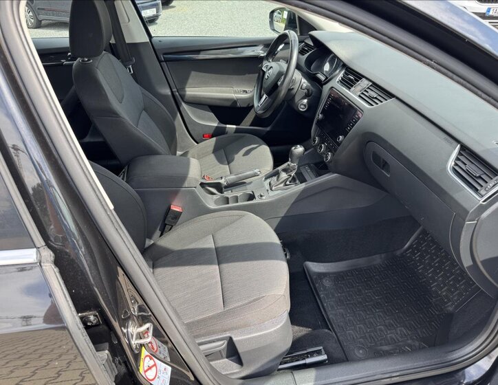 Škoda Octavia Liftback 1,8 l 132 kw