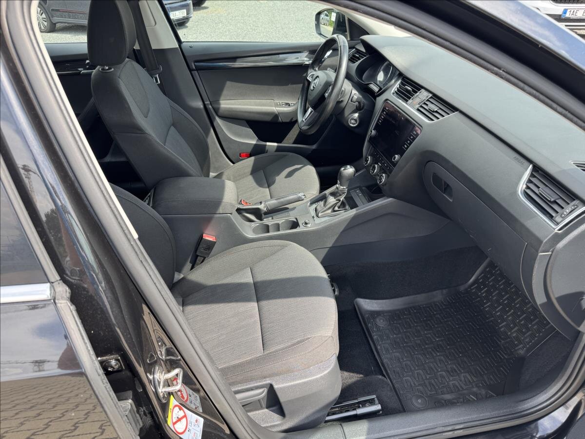 Škoda Octavia Liftback 1,8 l 132 kw