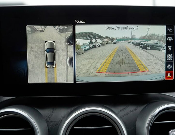 Mercedes-Benz Třídy C Sedan 2,0 l 143 kw