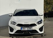 KIA ProCeed 21