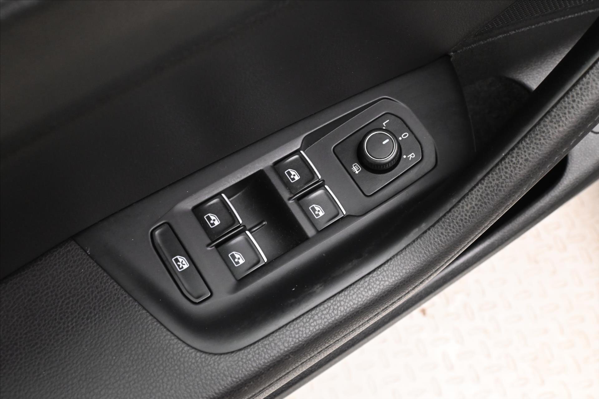 Volkswagen Passat Kombi 2,0 l 140 kw