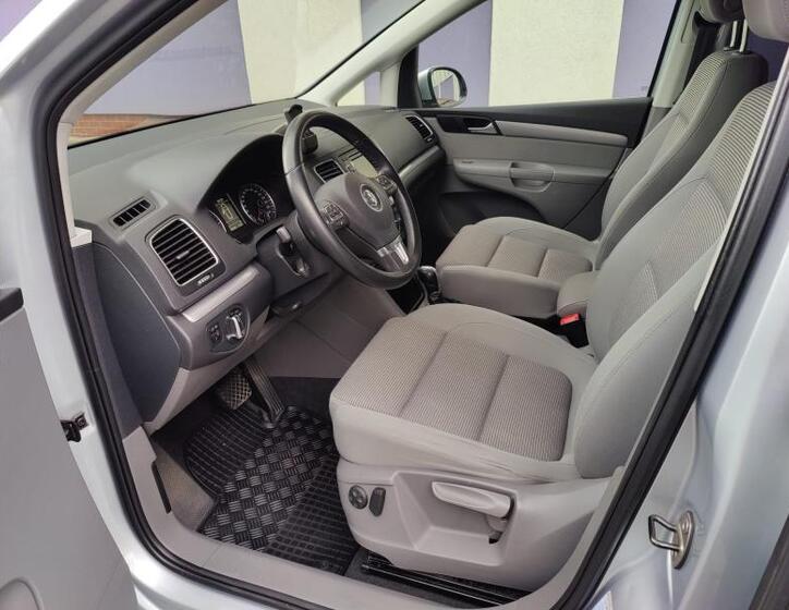 Volkswagen Sharan 10