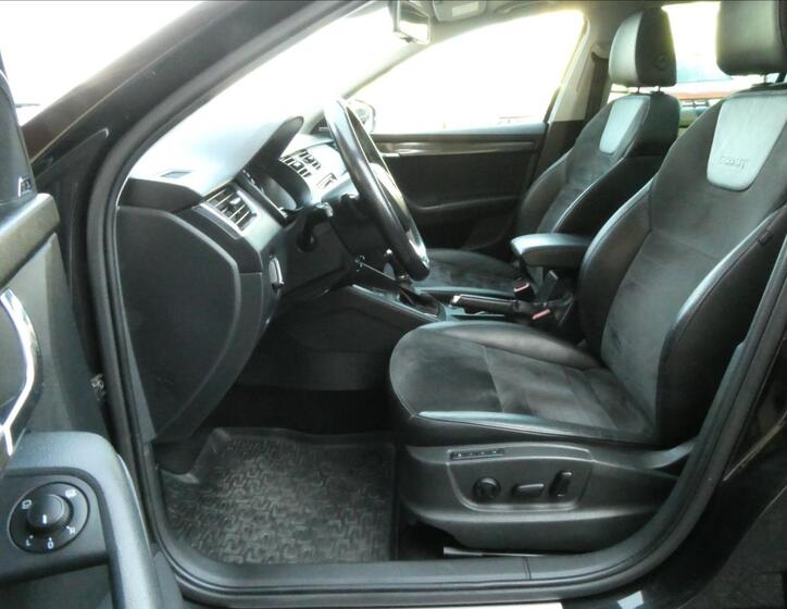 Škoda Octavia 25