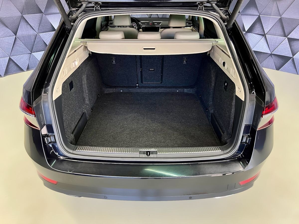 Škoda Superb Kombi 2,0 l 140 kw