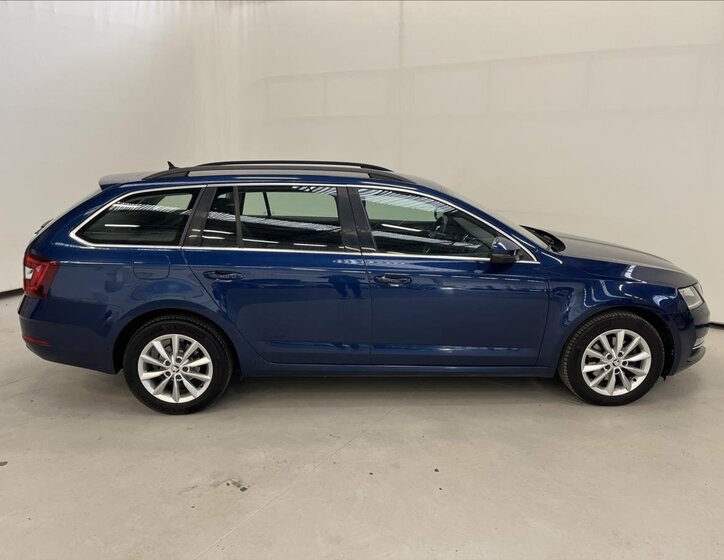 Škoda Octavia Kombi 2,0 l 110 kw