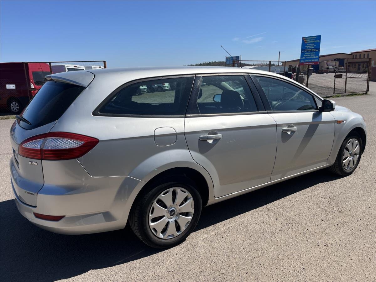 Ford Mondeo Kombi 2,0 l 103 kw