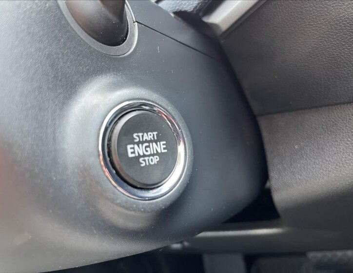 Škoda Karoq SUV / Terénní 2,0 l 110 kw