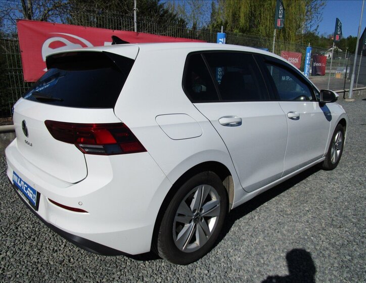 Volkswagen Golf Hatchback 1,5 l 110 kw