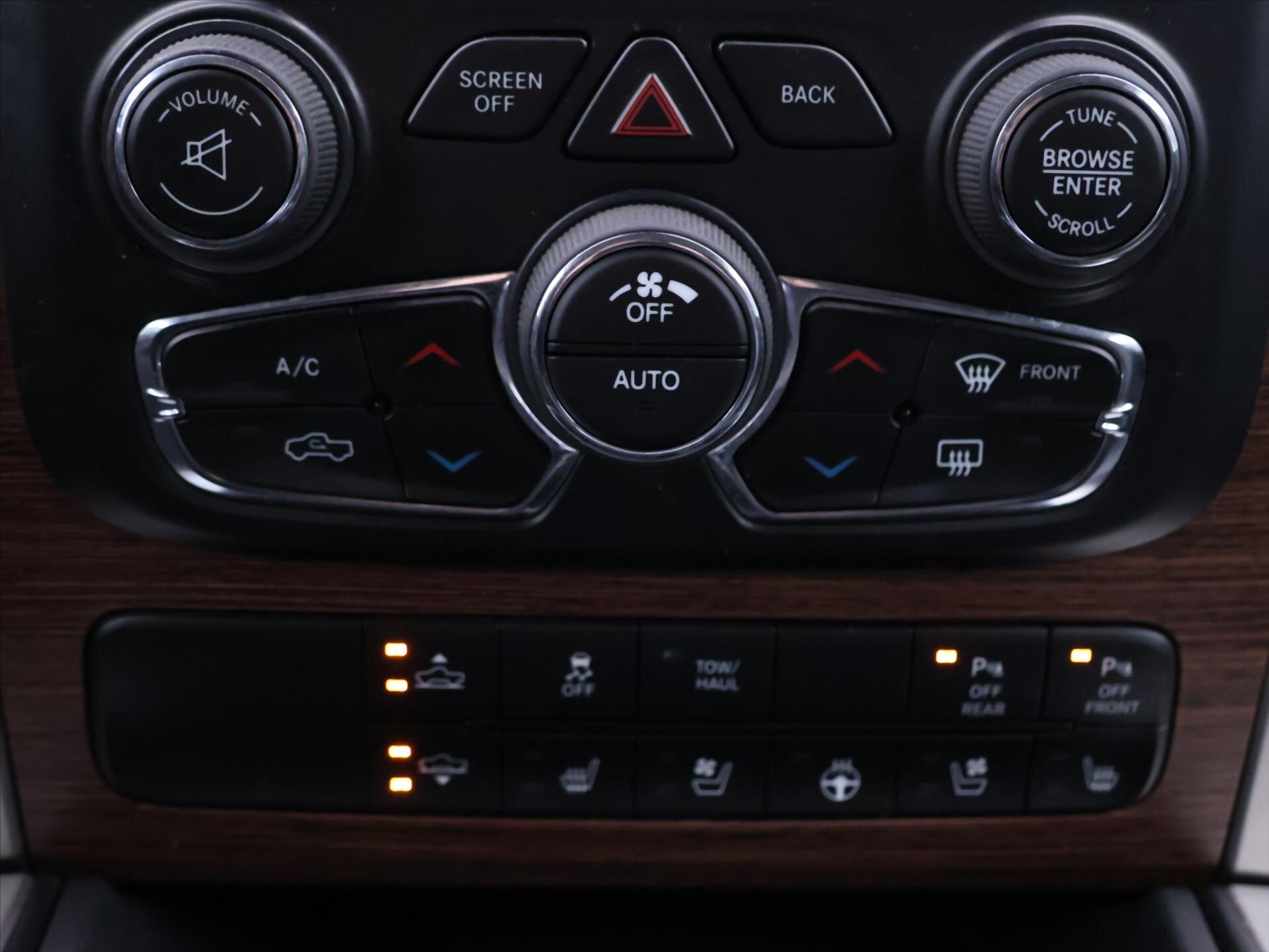 Dodge RAM Pick-up 5,7 l 295 kw