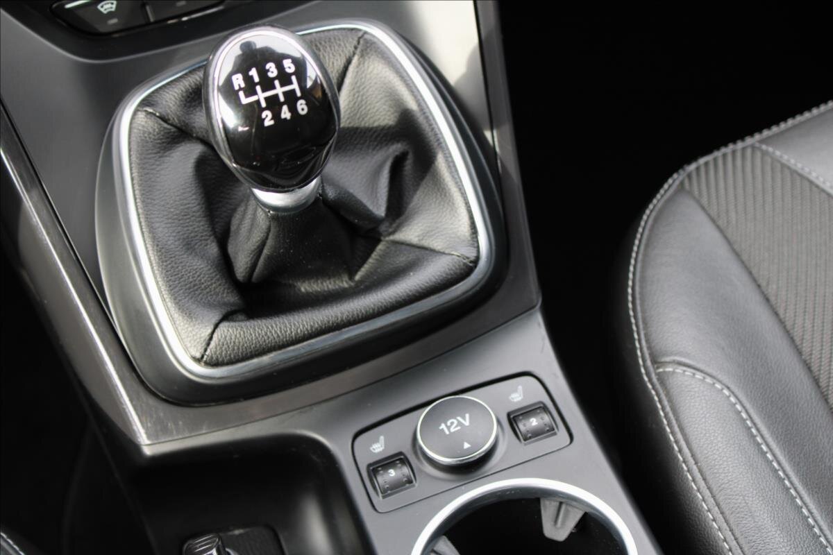 Ford Kuga SUV 1,5 l 110 kw