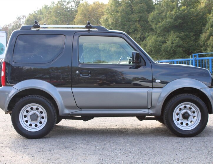 Suzuki Jimny SUV / Terénní 1,3 l 63 kw