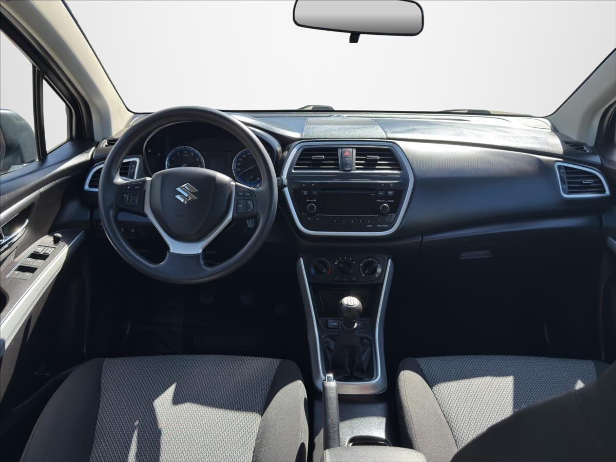 Suzuki SX4 S-Cross Hatchback 1,6 l 88 kw