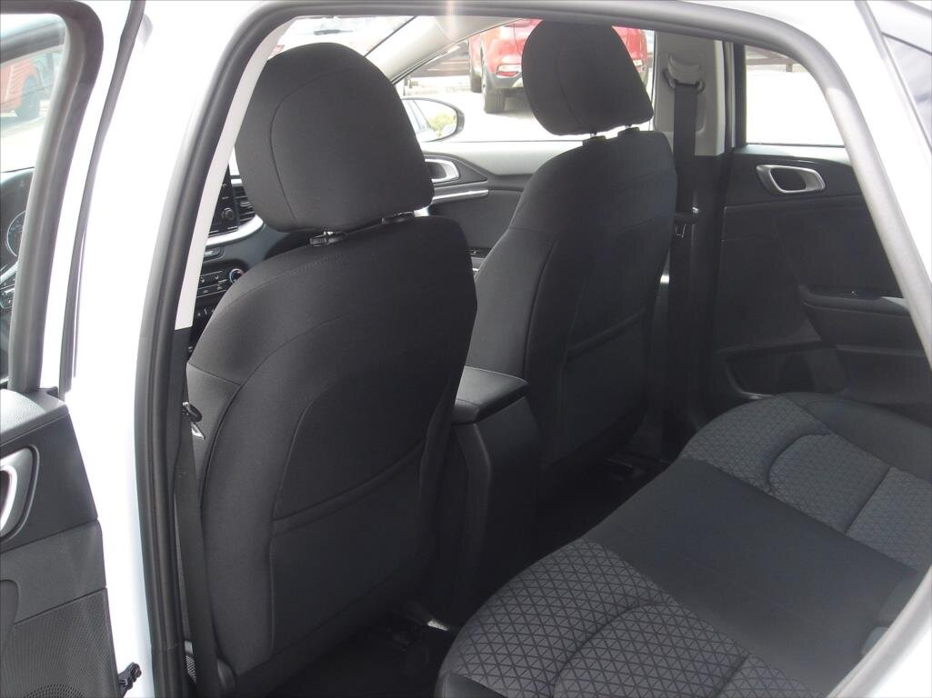 KIA Ceed Hatchback 1,5 l 118 kw