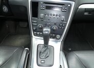 Volvo XC70 Kombi 2,4 l 136 kw