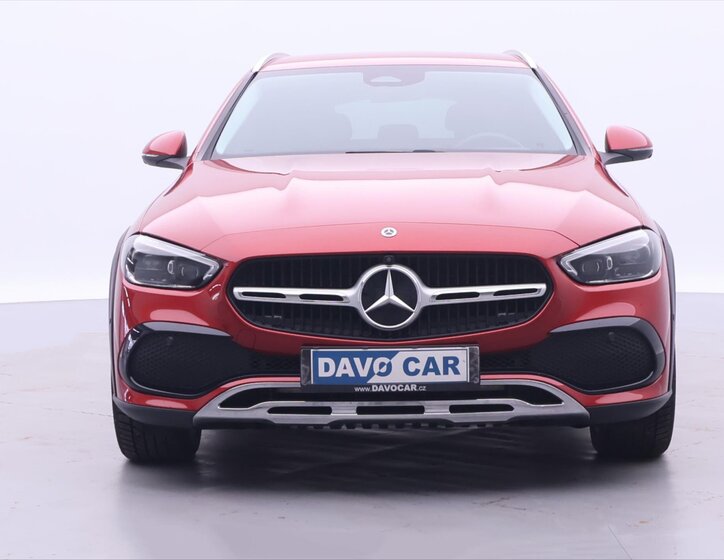 Mercedes-Benz Třídy C Kombi 2,0 l 147 kw