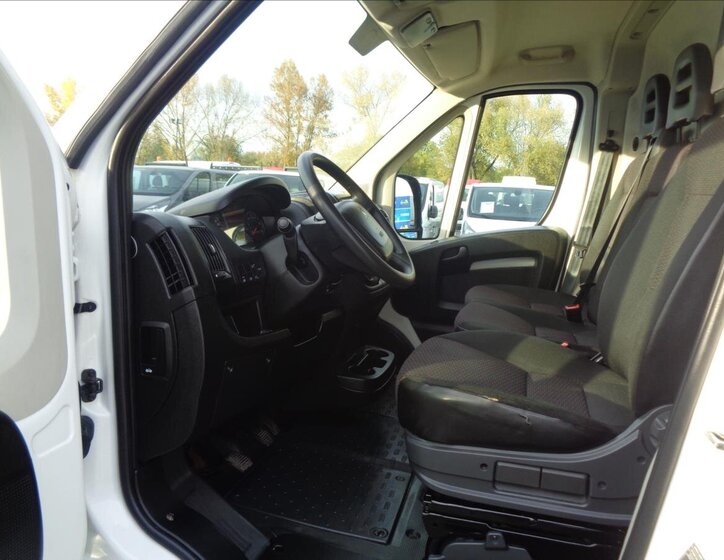 Peugeot Boxer Ostatní 2,2 l 88 kw