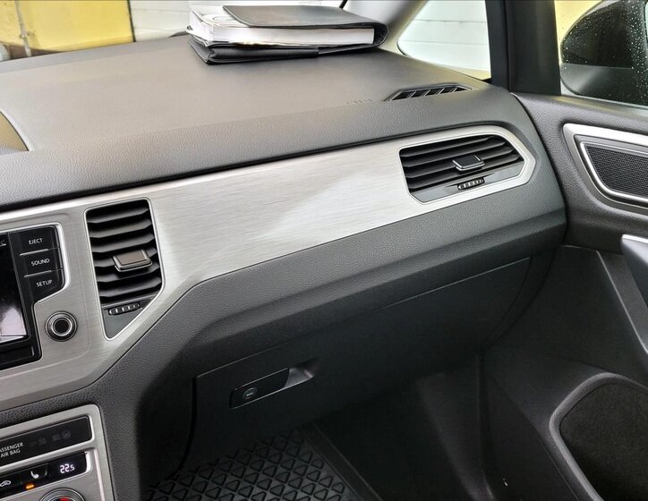 Volkswagen Golf Sportsvan 27